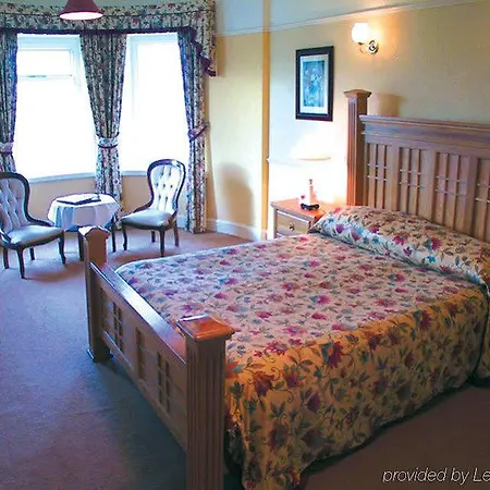 Raven Hall Country House 4* Σκάρμπορο