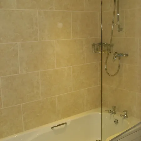 Raven Hall Country House 4*